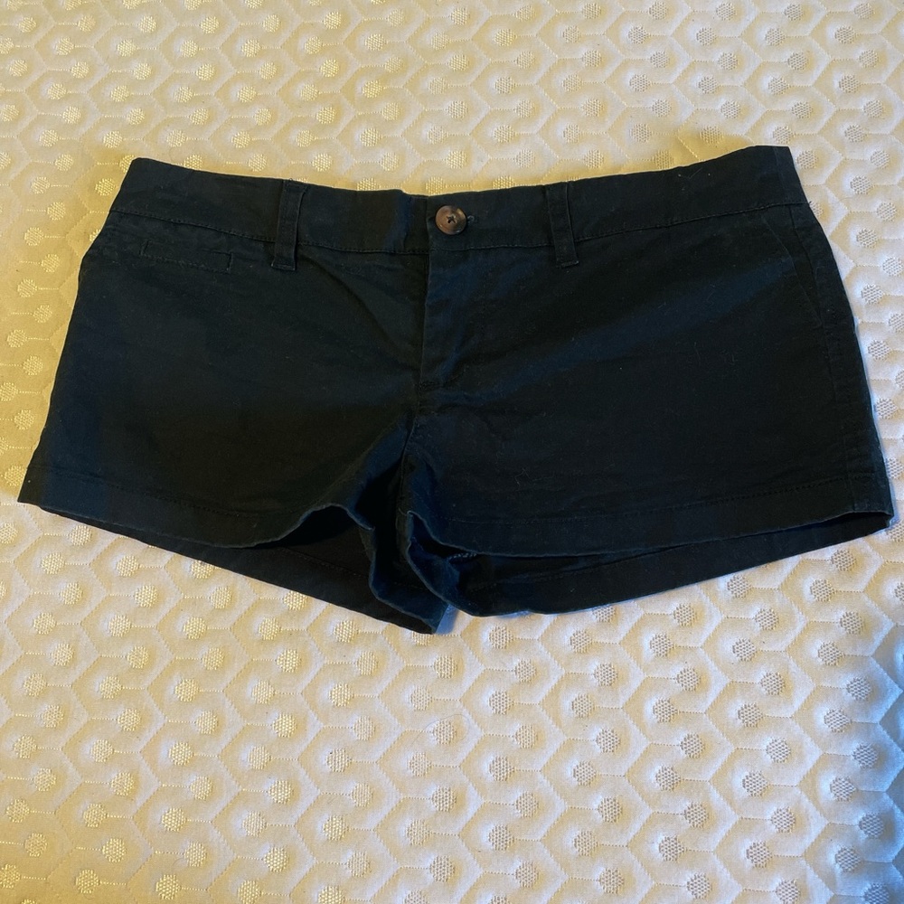 BDG Black Low Rise Twill Shorts - 0